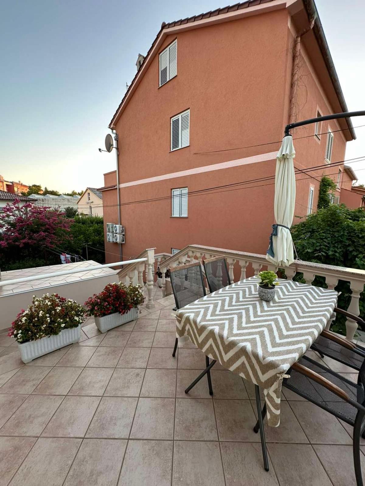 Apartman Branka 라브 외부 사진