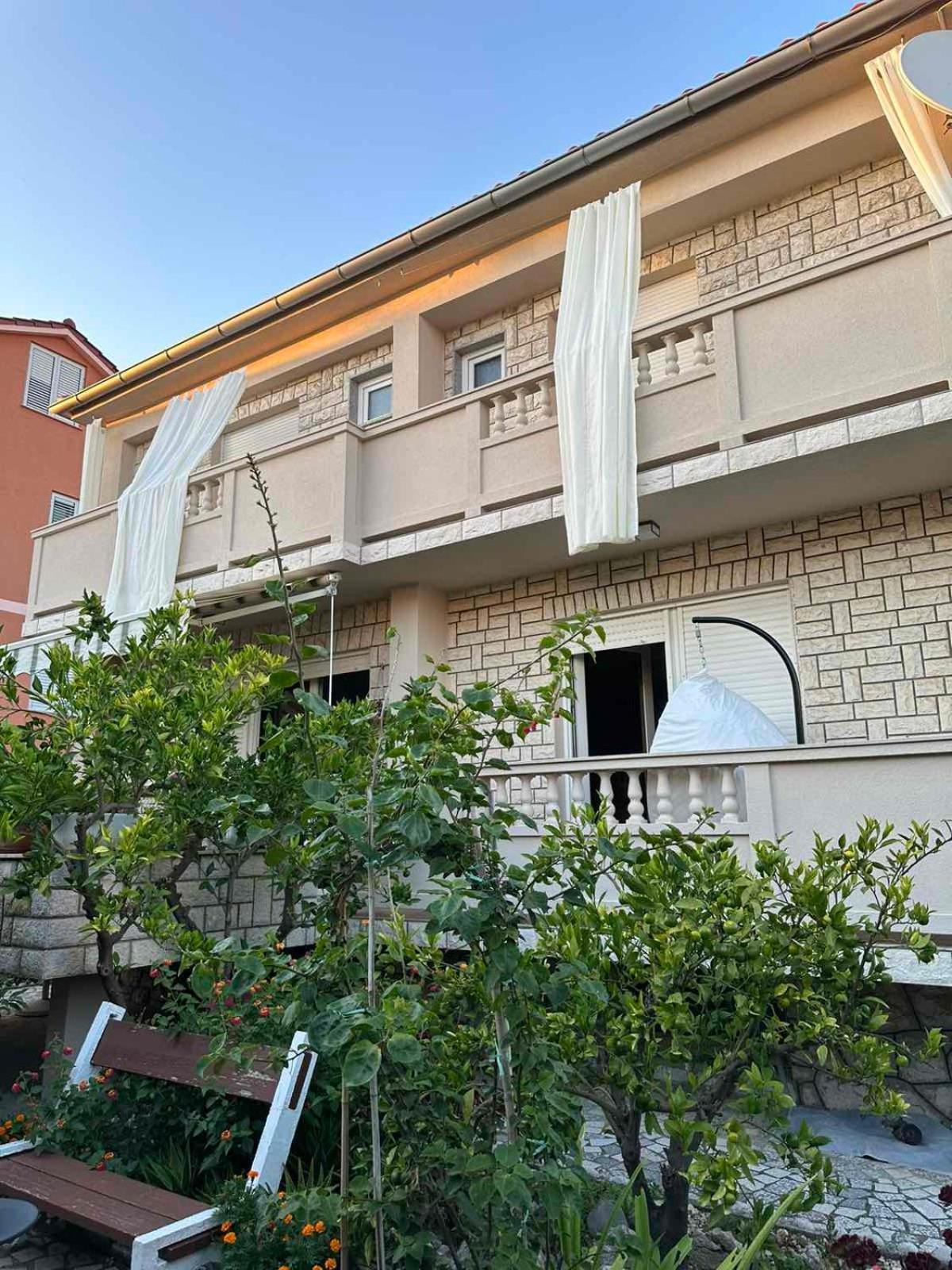 Apartman Branka 라브 외부 사진